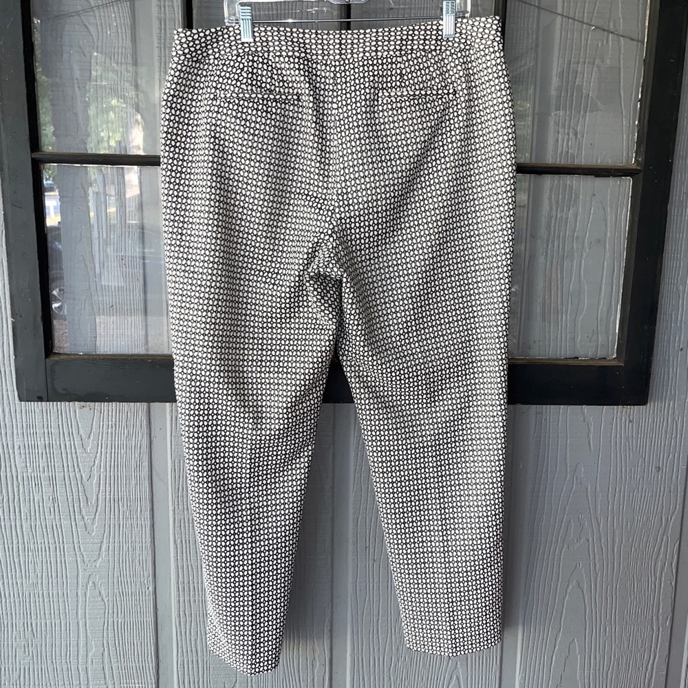Talbots Chatham style pants, cream & black print, zipper on side, back pockets - Picture 5 of 13